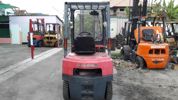 ขายโฟรคลิฟท์ นิสัน 1.5ตัน เบนซิน เกียร์ออโต้ ขายโฟรคลิฟท์ นิสัน 1.5ตัน เบนซิน เกียร์ออโต้