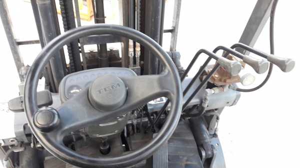 ขาย โฟรคลิฟท์ ทีซีเอ็ม 1.5 ตันเบนซิล