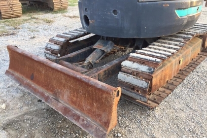 KOBELCO SK30SR-3E ปี2011 ชั่วโมงน้อยมากไม่แพ้รถใหม่ นำเข้าจากญี่ปุ่น โทร.090-986-2521 อ๊อบ