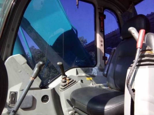 ขาย 1,390,000 KOBELCO  sk 200 MARK 6 YN 10  เครื่องดี ปั้มแรง ไฟฟ้าครบ โช่หนา เอวแน่น เอกสารเล่มทะเบียน รถอยุ่ จ.สกลนคร โทร&amp;ไอดีไลน์  090-772-3710 090-772-3708