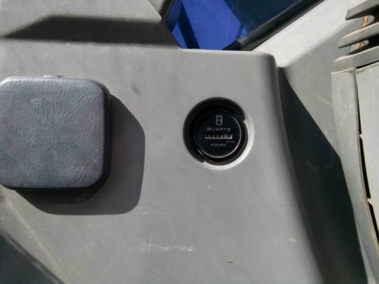 ขาย 1,390,000 KOBELCO  sk 200 MARK 6 YN 10  เครื่องดี ปั้มแรง ไฟฟ้าครบ โช่หนา เอวแน่น เอกสารเล่มทะเบียน รถอยุ่ จ.สกลนคร โทร&amp;ไอดีไลน์  090-772-3710 090-772-3708