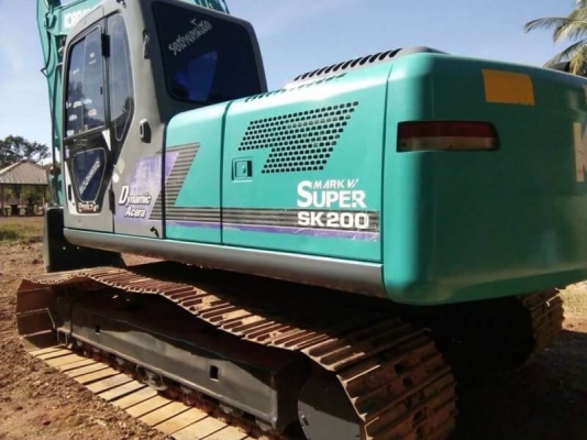 ขาย 1,390,000 KOBELCO  sk 200 MARK 6 YN 10  เครื่องดี ปั้มแรง ไฟฟ้าครบ โช่หนา เอวแน่น เอกสารเล่มทะเบียน รถอยุ่ จ.สกลนคร โทร&amp;ไอดีไลน์  090-772-3710 090-772-3708