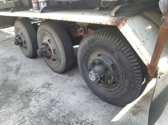 ขายหางพื้นเรียบ3เพลายาว 12เมตรของPNสภาพดีมีล้อครบราคา220000