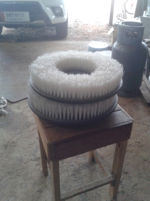 แปรงขัดพื้นไนล่อน