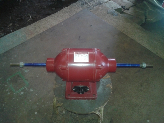 มอเตอร์ขัดสองหัว