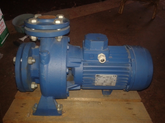 ปั้มน้ำอิตาลี่