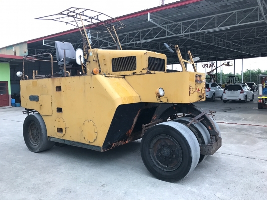 ขายรถบดล้อยางWATANABEรุ่นWP15WEนำเข้าญี่ปุ่น ไม่เคยใช้งานในไทยมีเอกสารพร้อม สภาพดีพร้อมใช้งาน ขายถูกๆ