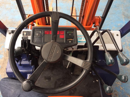 TOYOTA 5FD30 ขนาด3.0ตัน