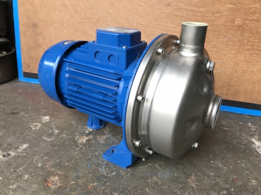 ขายปั้มน้ำหัวปั้มสแตนเลส Ebara 1.2HP. 380V made in Italy ของใหม่ไม่เคยใช้งาน สวยมากๆ พร้อมใช้งานครับ