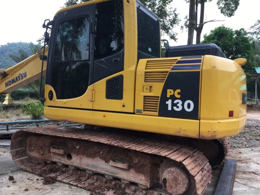 ขายดาวน์รถแบคโฮ KOMATSU PC130-8 ขายดาวน์ 380000