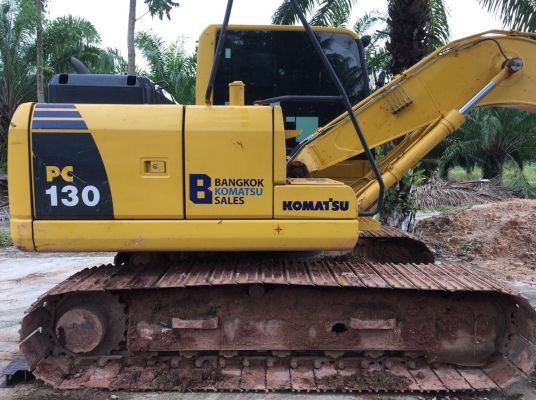 ขายดาวน์รถแบคโฮ KOMATSU PC130-8 ขายดาวน์ 380000 ขายดาวน์รถแบคโฮ KOMATSU PC130-8 ขายดาวน์ 380000