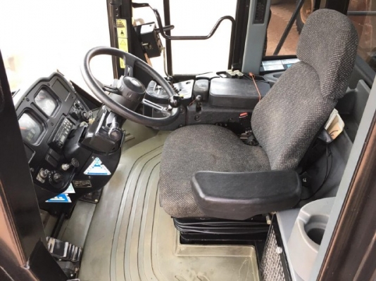 ขายรถตักล้อยาง CAT 972H รถนอกนำเข้าจากญี่ปุ่น สภาพสวยพร้อมใช้งาน ขายรถตักล้อยาง CAT 972H รถนอกนำเข้าจากญี่ปุ่น สภาพสวยพร้อมใช้งาน