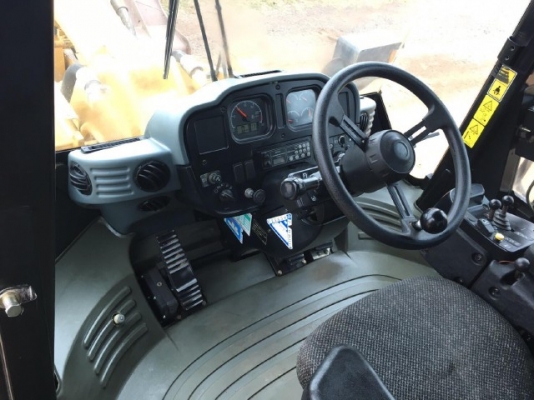 ขายรถตักล้อยาง CAT 972H รถนอกนำเข้าจากญี่ปุ่น สภาพสวยพร้อมใช้งาน ขายรถตักล้อยาง CAT 972H รถนอกนำเข้าจากญี่ปุ่น สภาพสวยพร้อมใช้งาน