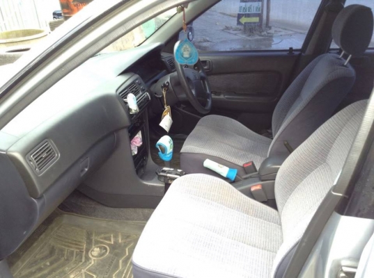 ขาย corolla 1.6 SEG ตัว Top ถุงลม เบรค ABS รถสวย เครื่องแน่น ไม่เคยติดแก๊ส