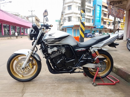 ขายแลกเทิร์นคับ HONDA CB400 TECH1 ปี2001 สีสวย ท่อแต่ง แฮนด์บาร์ อินวอยส์ สรรพสามิตร ราคา 79500 บาท ส่งได้ทั่วไทยคับ สนใจติดต่อ 081-0578282 FACEBOOK ชาญณรงค์ ป๊อป ชัยอมฤต ไอดีไลน์ POPBIGBIKESAKON คับ สนใจรถสวย ถูก ดี ต้อง POP BIGBIKE SAKONNAKHON