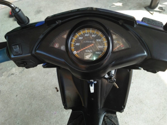 ขาย Honda Click110cc. รถปี49 สภาพเดิมๆสวยครับ ขาย Honda Click110cc. รถปี49 สภาพเดิมๆสวยครับ