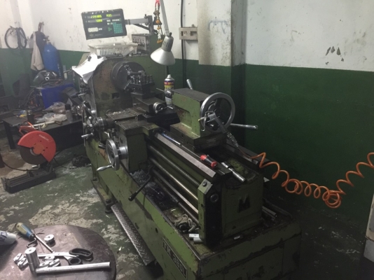 เครื่องกลึง ต้ากัง 6ฟุตพร้อมลิเนีย พร้อมใช้งาน เครื่องกลึง ต้ากัง 6ฟุตพร้อมลิเนีย พร้อมใช้งาน