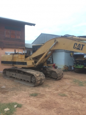 ขาย CAT    200 เก่านอก เครื่อง 6 BG เทอร์โบ ปั้มK 13รถสวย  พร้อมใช้งาน  ราคา 650,000 บาท