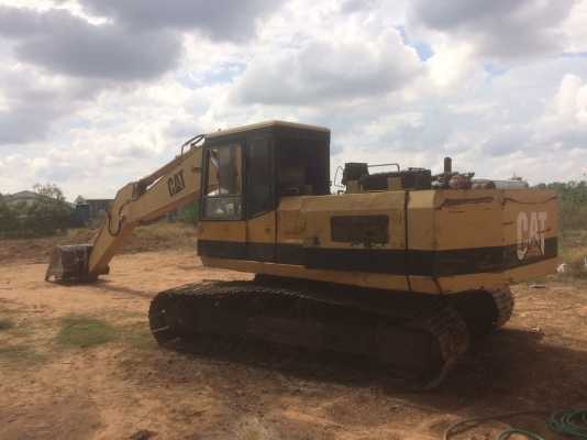 ขาย CAT    200 เก่านอก เครื่อง 6 BG เทอร์โบ ปั้มK 13รถสวย  พร้อมใช้งาน  ราคา 650,000 บาท
