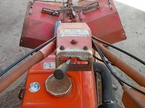 ราคาพิเศษ!! รถพรวนดินเดินตาม OREC AR651 รหัสสินค้า 80802926 สอบถาม 081-8283376 www.nihonmono.com ราคาพิเศษ!! รถพรวนดินเดินตาม OREC AR651 รหัสสินค้า 80802926 สอบถาม 081-8283376 www.nihonmono.com