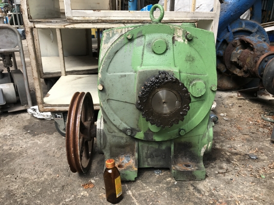 ขายหัวเกียร์ทดรอบขนาดใหญ่ เบอร์ 155 อัตราทด 1:40 สภาพสวย หมุนนิ่มมาก พร้อมใช้งาน