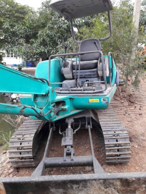 ขายKOMATSU  PC30-7  เก่าญี่ปุ่นแท้. สภาพดี  2,XXXชั่วโมง  เดิมๆๆ  ลองระบบกันได้ทุกวัน  โทร  089-3818694  ดวงนภา