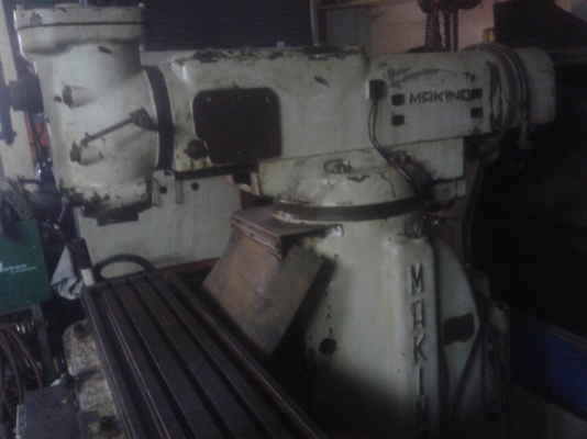 ขายมิลลิ่ง Makino เบอร์ 3โต๊ะ 250x1,400 มม.ใช้คอลเลตเบอร์ 40 ใช้งานปกติ ราคา 55,000 บาท