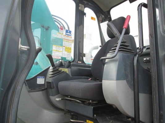 ขายรถขุด Kobelco SK135SR-2 ปี 2009 มือสองนำเข้าจากญี่ปุ่นแท้ สภาพสวย ยังไม่เคยใช้งานที่ไทย