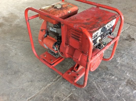 ขายเครื่องเชื่อมสนาม พร้อมปั่นไฟ เก่าญี่ปุ่น รุ่น EW-40C