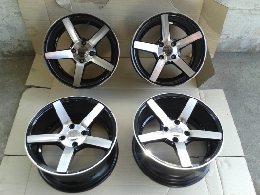 ล้อใหม่ ขอบ15นิ้ว4รู100 ชุดนี้ ราคา 7900 บาท