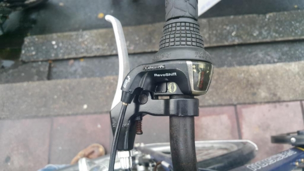 ขายจักรยาน precision trekking เฟรม aluminaim sie 430เดิมๆ แท้ขายราคา : 3,800บาทโทร : 081 581 8666