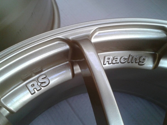 ขอบ17นิ้ว6รูน.8 ล.9 ชุดนี้ ราคา 8900 บาท ขอบ17นิ้ว6รูน.8 ล.9 ชุดนี้ ราคา 8900 บาท