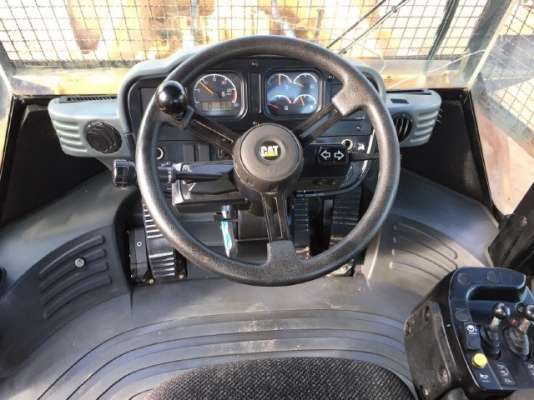 ขายรถตักล้อยาง CAT 962H รถนอกนำเข้าจากญี่ปุ่น สภาพสวยพร้อมใช้งาน มีVDOการทำงานครับ ขายรถตักล้อยาง CAT 962H รถนอกนำเข้าจากญี่ปุ่น สภาพสวยพร้อมใช้งาน มีVDOการทำงานครับ