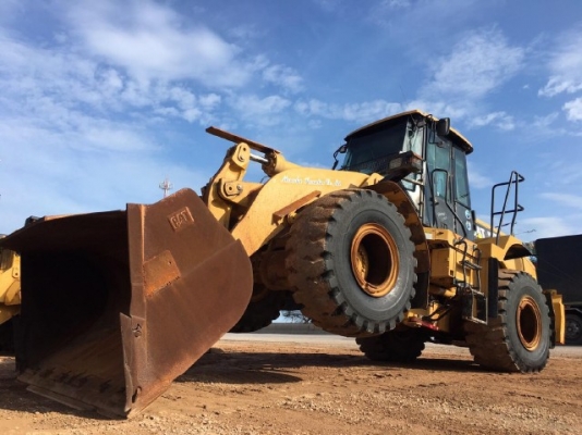 ขายรถตักล้อยาง CAT 962H รถนอกนำเข้าจากญี่ปุ่น สภาพสวยพร้อมใช้งาน มีVDOการทำงานครับ ขายรถตักล้อยาง CAT 962H รถนอกนำเข้าจากญี่ปุ่น สภาพสวยพร้อมใช้งาน มีVDOการทำงานครับ