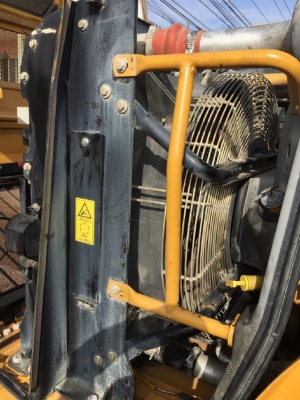 ขายรถตักล้อยาง CAT 962H รถนอกนำเข้าจากญี่ปุ่น สภาพสวยพร้อมใช้งาน มีVDOการทำงานครับ ขายรถตักล้อยาง CAT 962H รถนอกนำเข้าจากญี่ปุ่น สภาพสวยพร้อมใช้งาน มีVDOการทำงานครับ