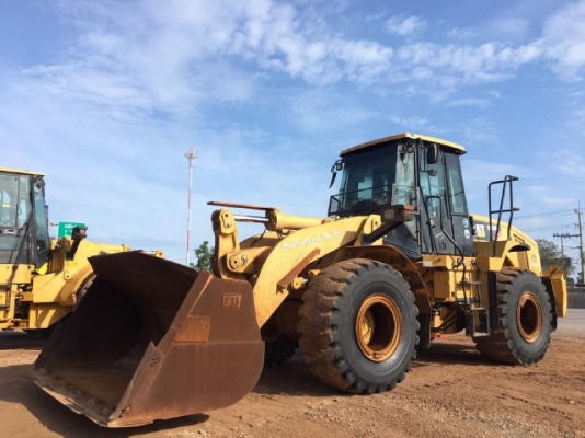 ขายรถตักล้อยาง CAT 962H รถนอกนำเข้าจากญี่ปุ่น สภาพสวยพร้อมใช้งาน มีVDOการทำงานครับ