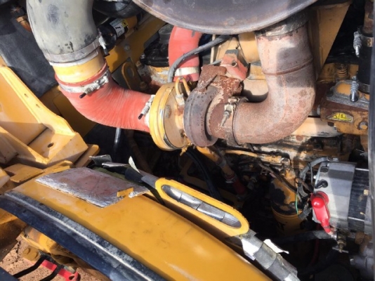 ขายรถตักล้อยาง CAT 962H รถนอกนำเข้าจากญี่ปุ่น สภาพสวยพร้อมใช้งาน มีVDOการทำงานครับ ขายรถตักล้อยาง CAT 962H รถนอกนำเข้าจากญี่ปุ่น สภาพสวยพร้อมใช้งาน มีVDOการทำงานครับ