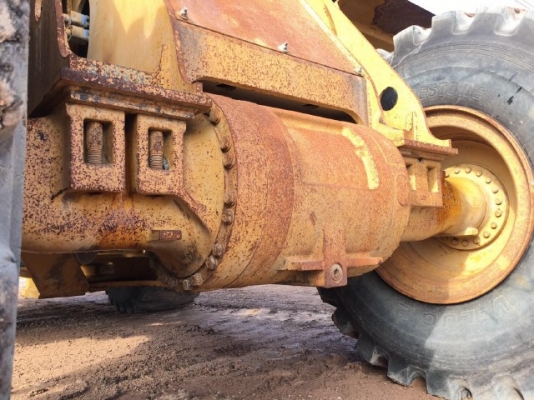 ขายรถตักล้อยาง CAT 962H รถนอกนำเข้าจากญี่ปุ่น สภาพสวยพร้อมใช้งาน มีVDOการทำงานครับ ขายรถตักล้อยาง CAT 962H รถนอกนำเข้าจากญี่ปุ่น สภาพสวยพร้อมใช้งาน มีVDOการทำงานครับ