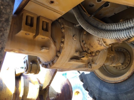 ขายรถตักล้อยาง CAT 962H รถนอกนำเข้าจากญี่ปุ่น สภาพสวยพร้อมใช้งาน มีVDOการทำงานครับ ขายรถตักล้อยาง CAT 962H รถนอกนำเข้าจากญี่ปุ่น สภาพสวยพร้อมใช้งาน มีVDOการทำงานครับ