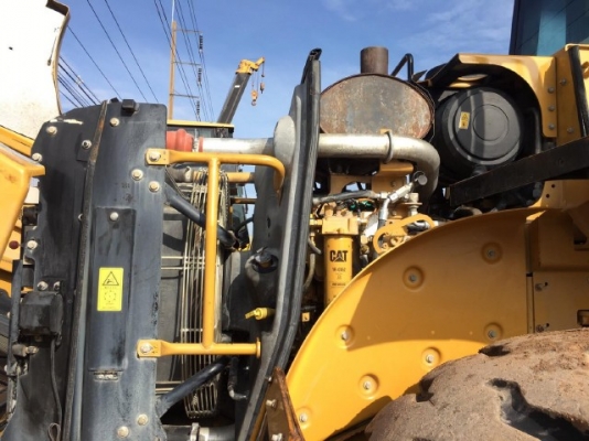 ขายรถตักล้อยาง CAT 962H รถนอกนำเข้าจากญี่ปุ่น สภาพสวยพร้อมใช้งาน มีVDOการทำงานครับ ขายรถตักล้อยาง CAT 962H รถนอกนำเข้าจากญี่ปุ่น สภาพสวยพร้อมใช้งาน มีVDOการทำงานครับ