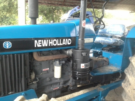 ขายฟอรด์ 6640 คานนิวฮอแลนด้นหน้าเอกสารเล่มทะเบียนพร้อมใช้