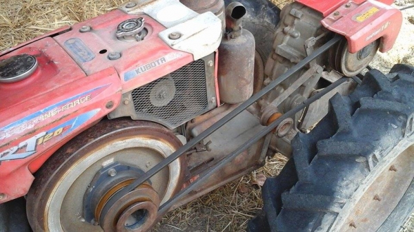 รถไถ่เดินตามเครื่องRT120 แรง โครงสยาม3เกียร์ อุปกรณ์มี พาล ล้อเห,้กคราด