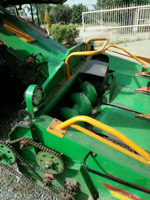 KM-D รถใช้งาน 1ปี. เกี่ยวข้าวโพด KM-D รถใช้งาน 1ปี. เกี่ยวข้าวโพด