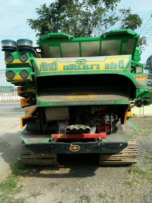 KM-D รถใช้งาน 1ปี. เกี่ยวข้าวโพด KM-D รถใช้งาน 1ปี. เกี่ยวข้าวโพด