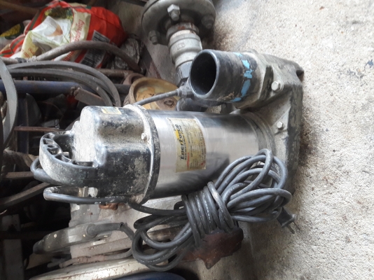 ขาย !! ไดโว่สูบน้ำ.มิตซู.ขนาด3"220v. สภาพดิมๆ.พร้อมใช้งาน