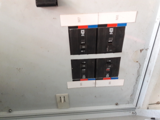 ขาย !! ตู้ไฟSQUARE.D 2ใบ ราคา2009