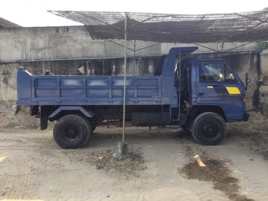 ขายด่วน รถ6ล้อดั๊มพ์ รุ่น isuzu npr59lk   เครื่อง 4BD1 -115ccขาย380,000$