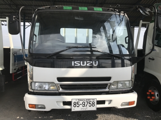 ISUZU FSR34L4 เครื่องยนต์ 210 แรงม้า หัวมีแค็บ กระบะเหล็กต่อใหม่ข้างปีเนียม ยาว 6 เมตร รถสวยพร้อมใช้งาน ISUZU FSR34L4 เครื่องยนต์ 210 แรงม้า หัวมีแค็บ กระบะเหล็กต่อใหม่ข้างปีเนียม ยาว 6 เมตร รถสวยพร้อมใช้งาน