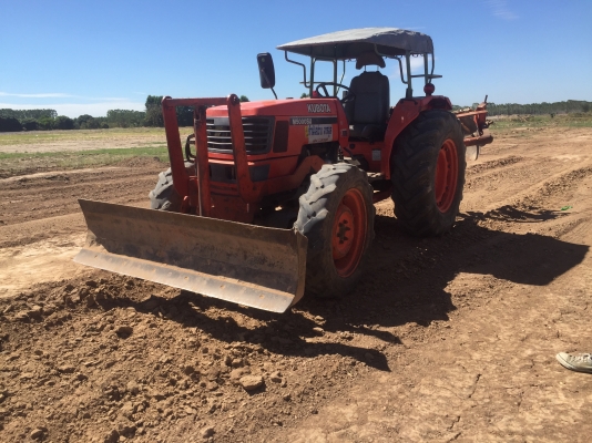 ขายรถไถ KUBOTA M5000 เครื่องดี สภาพสวยเดิมๆ ( ราคา 285,000 บาท ) (มีภาพวีดีโอ) พร้อมอุปกรณ์ 2 รายการ