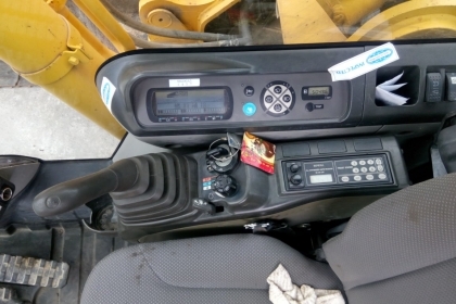 ขายด่วน !! Sumitomo SH200-5 *มีลายหัวเจาะ นำเข้าจากญี่ปุ่น โทร. 080-6565422 (หนิง)